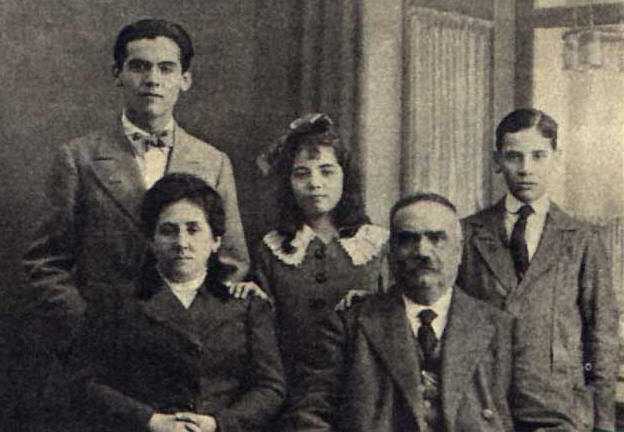 Federico_Garcia_Lorca_familia