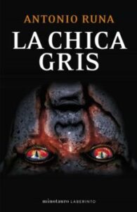 la chica gris